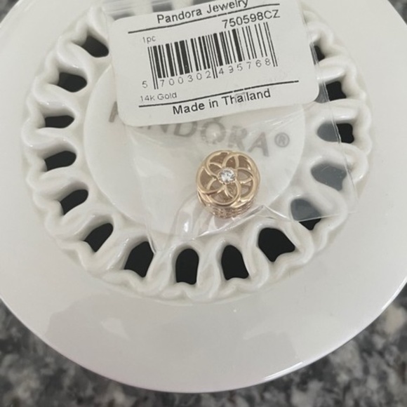 Pandora 14k Gold Loving Bloom Charm New with Tags - Picture 4 of 4